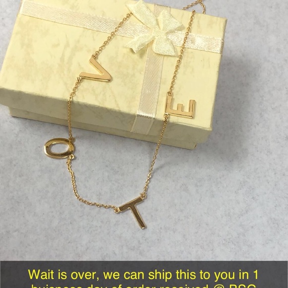 BRAND NEW Vote Necklace Michelle Obama + FREE MASK - Picture 2 of 12